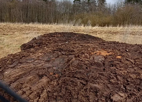 Птицефабрика в Новгородской области привлечена к ответственности за размещение удобрения в водоохранной зоне р. Полометь